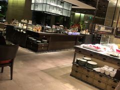 自助取餐区-金海湾自助餐厅(金陵饭店)