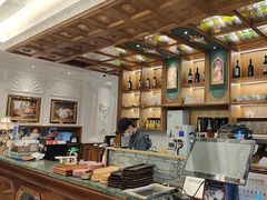 -秘密旅行Bonjour(黑金冠 江南西店)