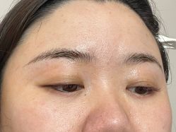 -一个差评成就的纹眉店