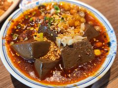 -肖四女乐山跷脚牛肉(世博源店)