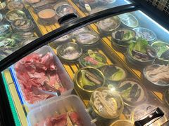 -尚品海鲜肥牛自助火锅(湖明店)
