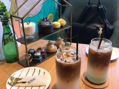 -ZING COFFEE 镜咖啡