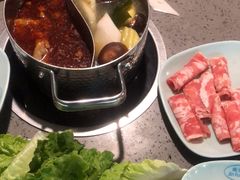 -金滏山烤肉·海鲜·火锅自助餐厅(襄阳万达店)