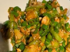-爱碗亭·鲜炒湖南菜(壹城中心店)
