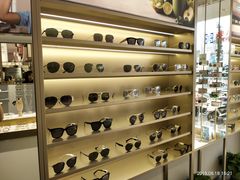 -爱视眼镜隐形眼镜美瞳护理液(书院店)
