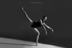 -深舞形体民族舞蹈工作室