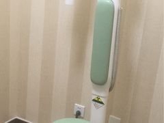 -康城口腔(磁器口店)