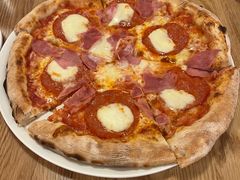 -城市大道红炉披萨烘焙坊