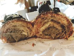 奥利奥羊角-OUR Bakery(三里屯太古里店)