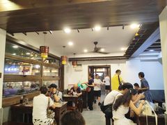 -长人馄饨铺(解放街店)