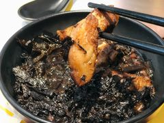 梅菜扣肉-老娘舅(吴山路店)