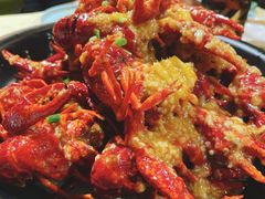 金牌蒜香小龙虾-小田油焖小龙虾(双井店)