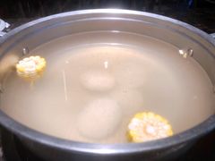 牛骨汤-八合里潮汕鲜牛肉火锅(深圳海岸城店)