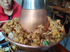 二哥芋儿蛙-炉小二铜锅牛蛙•川湘菜(三里屯店)