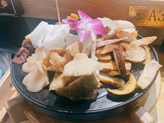 -一朵菌·野生菌探索家火锅(南亚店)