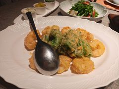 -虹潮荟·餐桌上的美食地理(太阳宫店)