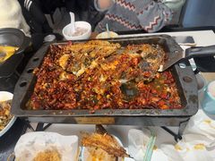 -江边城外烤全鱼(世茂广场店)