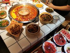 -贤合庄卤味火锅(时代广场店)