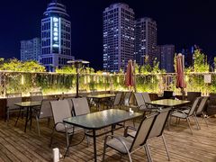 -皇玺·云汀花园餐厅(振华商厦店)