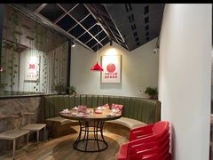 -叶派龙虾•招牌香辣蟹·海鲜(中海国际店)