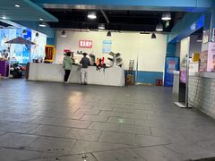 -乔波室内滑雪场