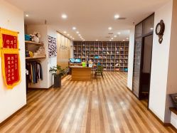 -元泉瑜伽培训学院