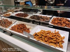 -Pier 21 (Terminal 21 Asok)