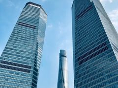 -陆家嘴空中步行连廊