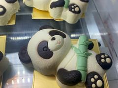 -雍容荟帝王蟹活龙虾展台自助(IFS黑金店)