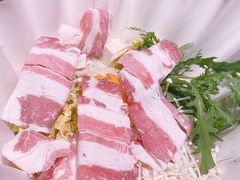 -枝魯枝魯自助料理