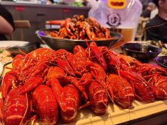 -肥肥虾庄·金牌油焖大虾(东湖欢乐谷店)
