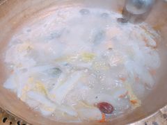 -颜氏双江清水鱼一养身火锅(磁器口店)