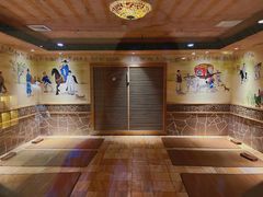 -碧中海汤泉汗蒸酒店