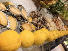 -广州万富希尔顿酒店-感趣自助餐厅·生蚝海鲜刺身