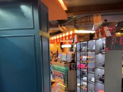 -小魔虎电竞馆·二进制店