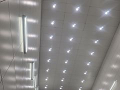 -白石桥南(地铁站)