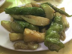 -穆豪麦蒸碗羊羔肉