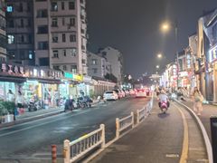 -东伊顺(高银街店)