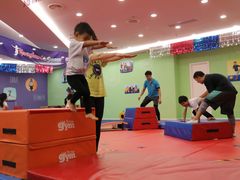 -小小运动馆(浦江店)