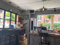 -转山咖啡(松柏社区店)