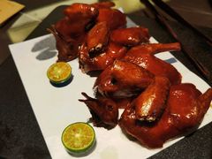 脆皮乳鸽-海派悦庭·海胆烧麦·新融合菜(凯德广场店)