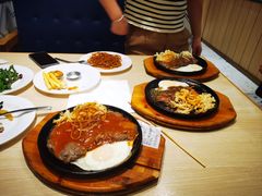 -纽斯特牛排自助餐厅(浦江万达店)