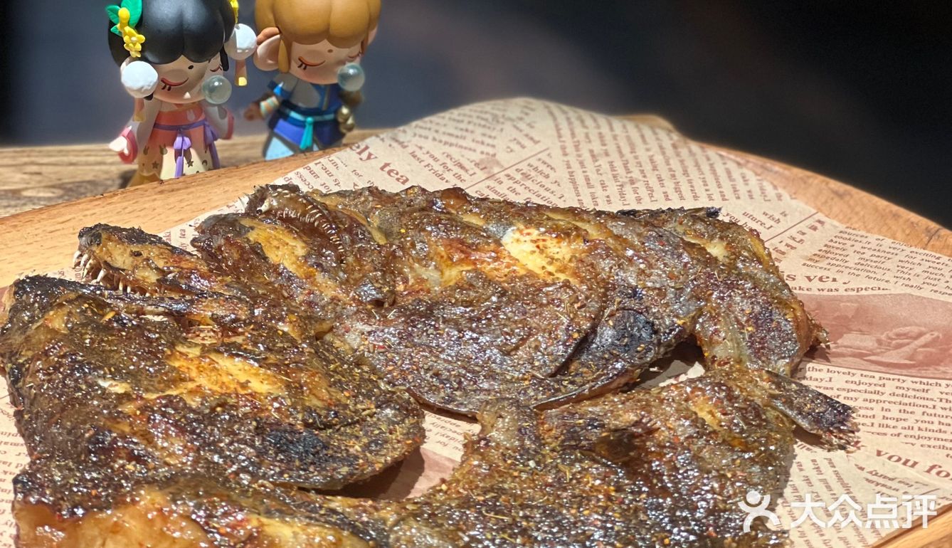 在星空帐篷里吃饭！约会首选地！！