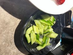 -沪小胖小龙虾(淮海中路旗舰店)