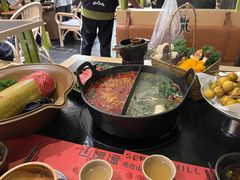 -山缓缓火锅(苏州仁恒仓街店)
