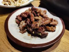 坐等吃肉-泥炉烧肉师(新街口金銮巷店)