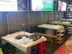 -江湖亮亮蒸虾大排档烤全羊清真(武汉总店)