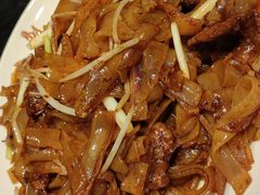 干炒牛河-鹊玥·粤菜小馆(汇智国际商业中心店)