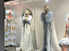 -贺加贝化妆美甲培训学校