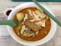 -亚王咖喱鸡米粉面
